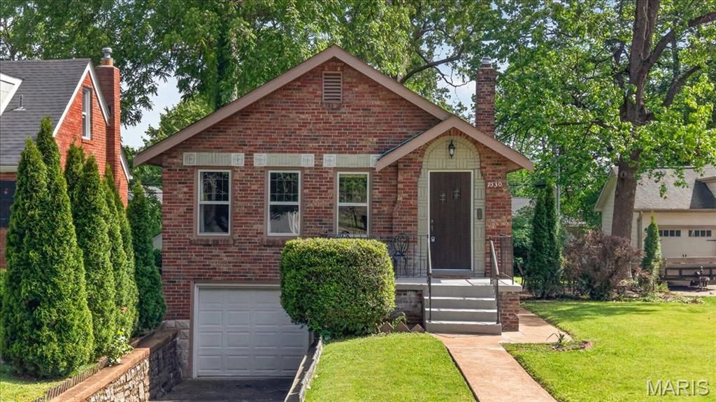 7530 Ahern Avenue, St Louis, MO 63130