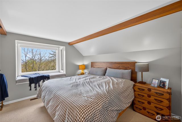 2023 L Avenue, Anacortes, WA 98221