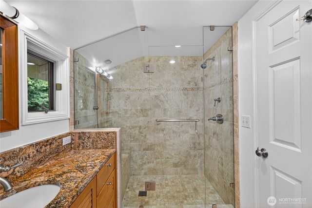 2023 L Avenue, Anacortes, WA 98221