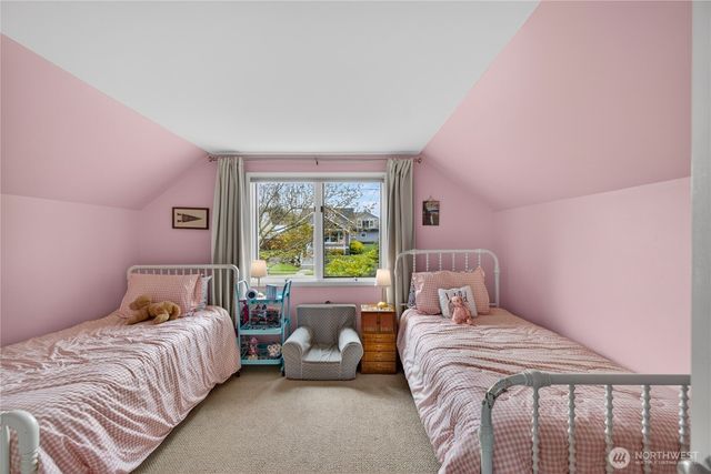 2023 L Avenue, Anacortes, WA 98221