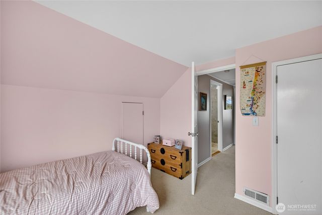 2023 L Avenue, Anacortes, WA 98221