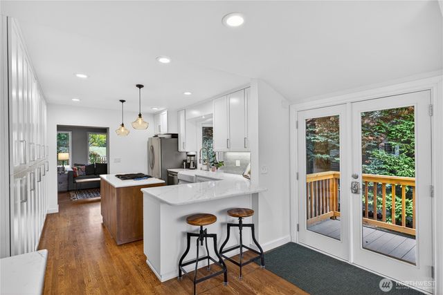 2023 L Avenue, Anacortes, WA 98221