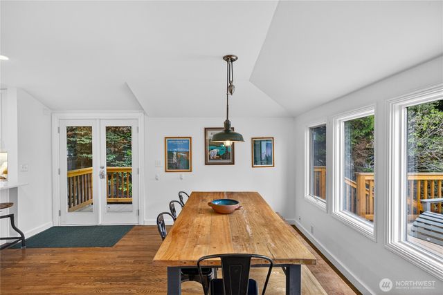2023 L Avenue, Anacortes, WA 98221