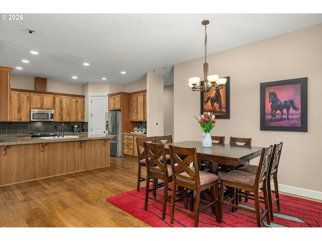 14746 Sw 148TH Ter, Tigard, OR 97224