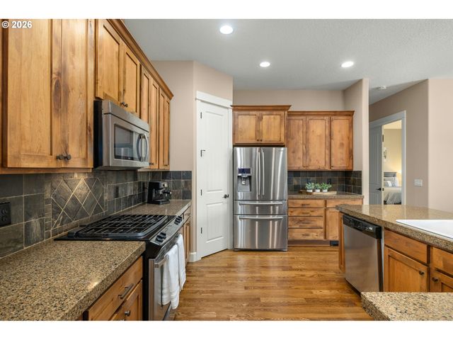14746 Sw 148TH Ter, Tigard, OR 97224