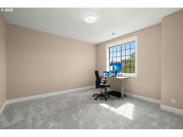 14746 Sw 148TH Ter, Tigard, OR 97224