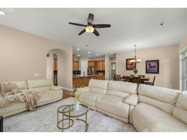 14746 Sw 148TH Ter, Tigard, OR 97224