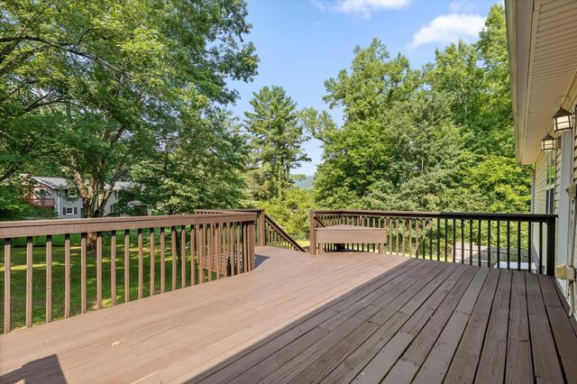 609 Neighbors Drive, Soddy Daisy, TN 37379