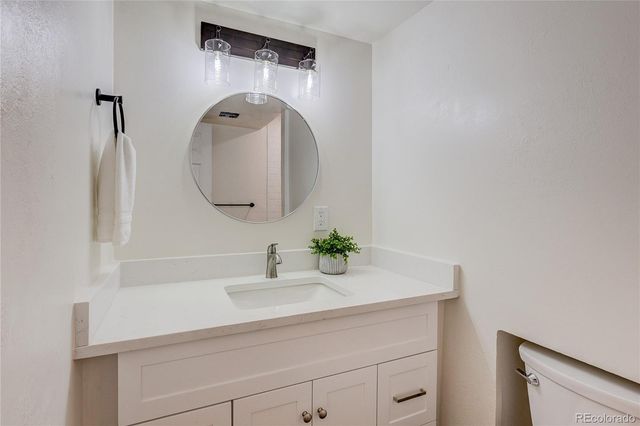 2348 S Lima Street, Aurora, CO 80014