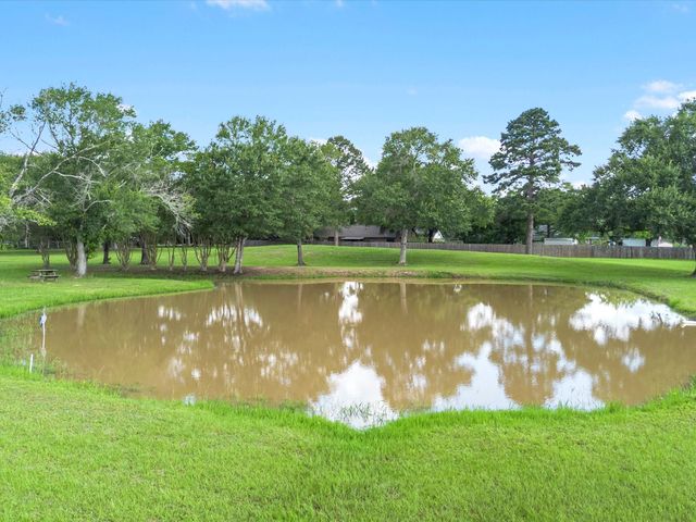 305 Hill Street, Sealy, TX 77474