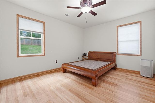 2710 Gray Road SE, Smyrna, GA 30082