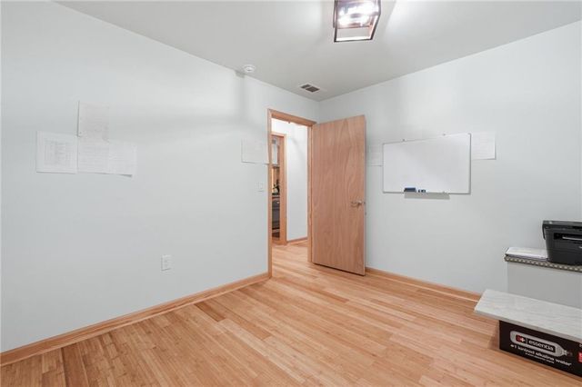 2710 Gray Road SE, Smyrna, GA 30082