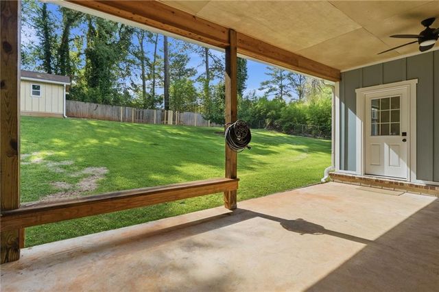 2710 Gray Road SE, Smyrna, GA 30082