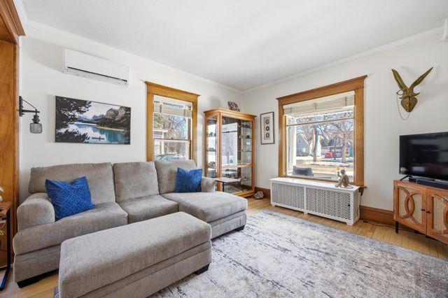 429 7th Street S, Moorhead, MN 56560