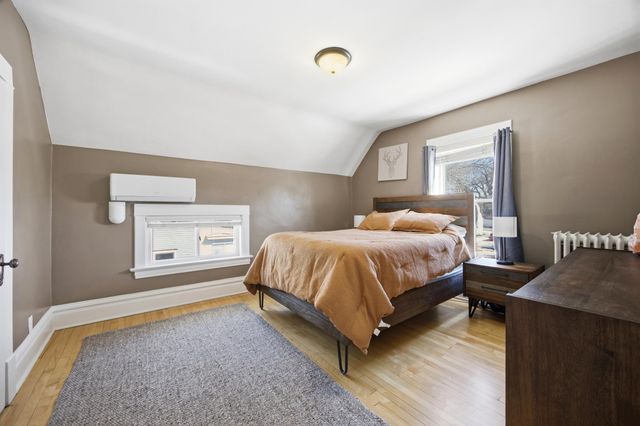 429 7th Street S, Moorhead, MN 56560