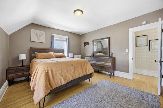 429 7th Street S, Moorhead, MN 56560