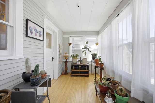 429 7th Street S, Moorhead, MN 56560