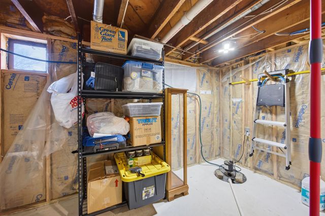 429 7th Street S, Moorhead, MN 56560