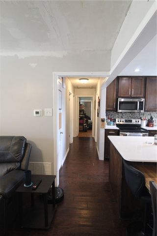 4945 Prinston Dr, Corpus Christi, TX 78411