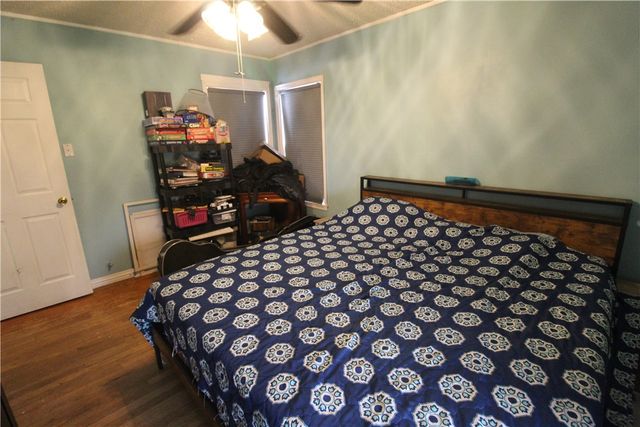 4945 Prinston Dr, Corpus Christi, TX 78411