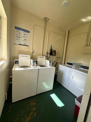 1450 Atlantic Shores Blvd 204, Hallandale Beach, FL 33009