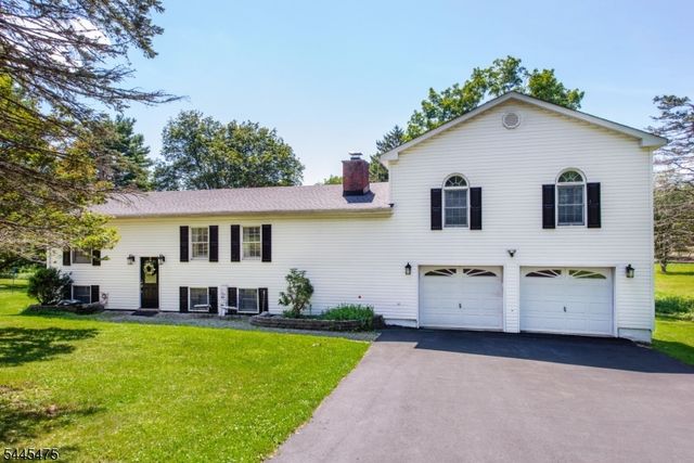 19 Little Rd, Lafayette Twp., NJ 07848
