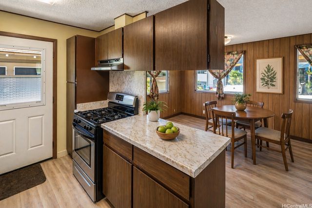 1068 Kinau Street D, Honolulu, HI 96814