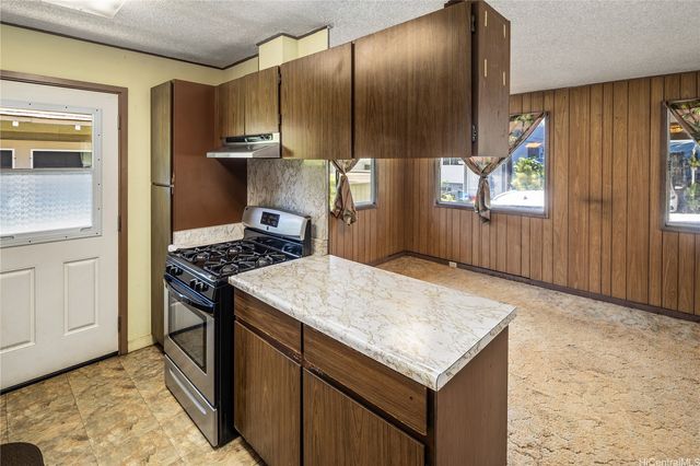 1068 Kinau Street D, Honolulu, HI 96814