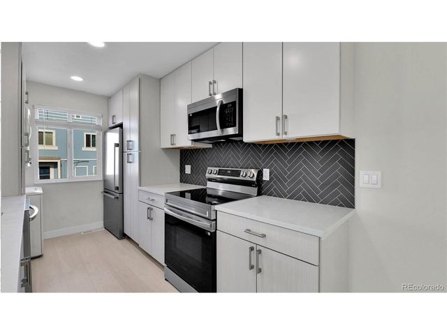 7917 Chase Cir 160, Arvada, CO 80003