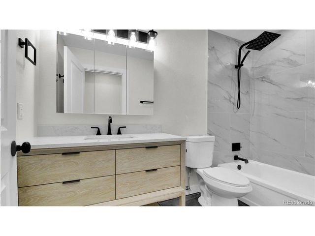 7917 Chase Cir 160, Arvada, CO 80003