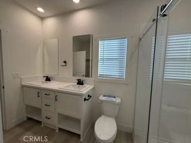 3444 Center 29, Riverside, CA 92501