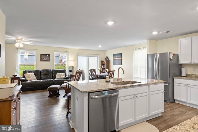 287 AYLESBURY LN, Martinsburg, WV 25403