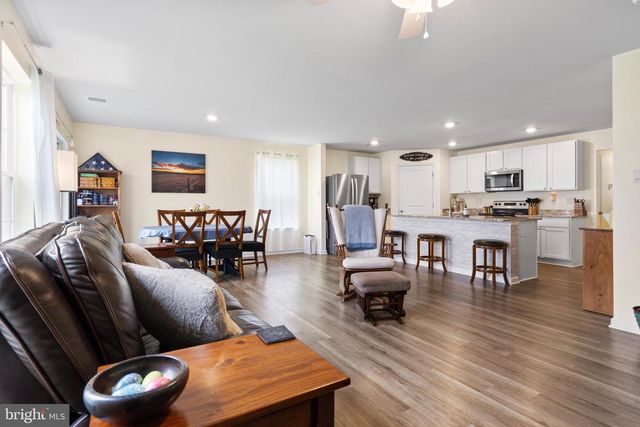 287 AYLESBURY LN, Martinsburg, WV 25403