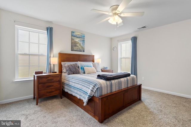 287 AYLESBURY LN, Martinsburg, WV 25403