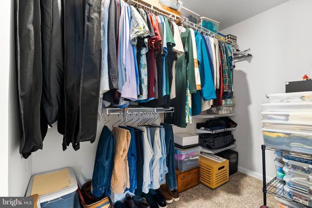 287 AYLESBURY LN, Martinsburg, WV 25403