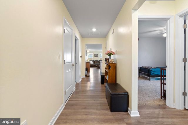 287 AYLESBURY LN, Martinsburg, WV 25403