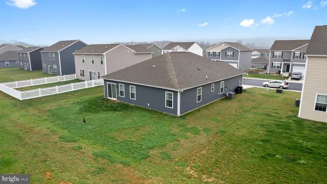 287 AYLESBURY LN, Martinsburg, WV 25403