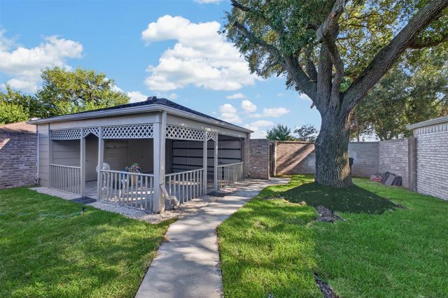 16122 Glen Mar Drive, Houston, TX 77082