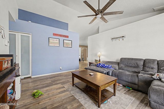 8025 E CICERO Street, Mesa, AZ 85207