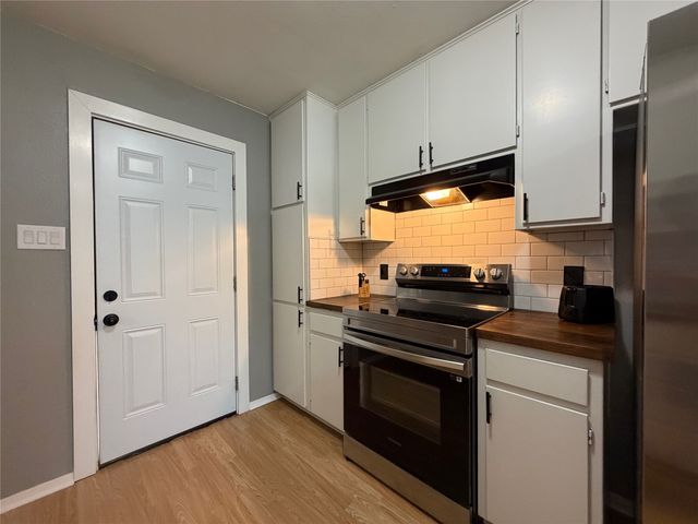 508 Batterson Street, Cleburne, TX 76031