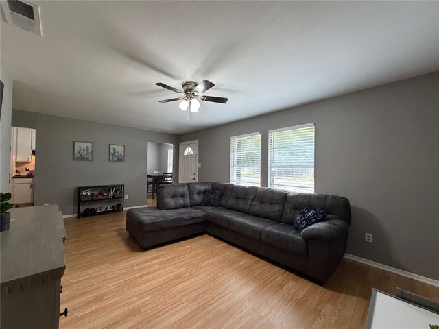 508 Batterson Street, Cleburne, TX 76031
