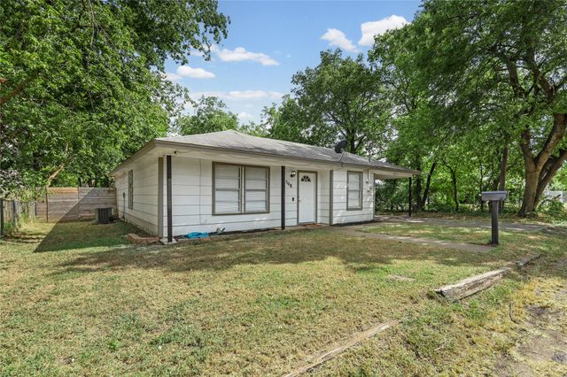 508 Batterson Street, Cleburne, TX 76031