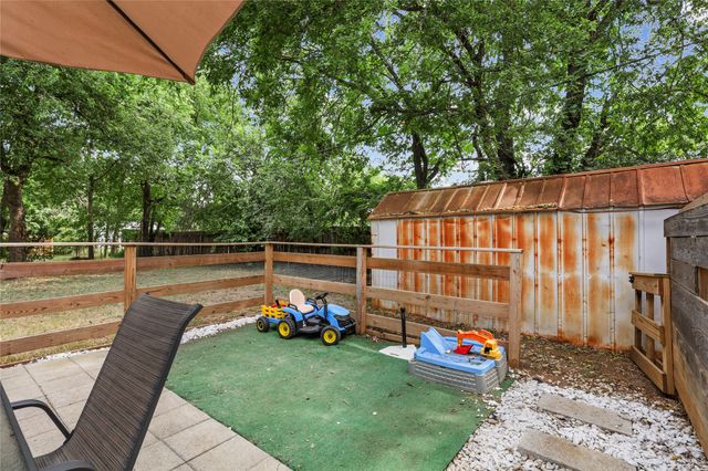 508 Batterson Street, Cleburne, TX 76031