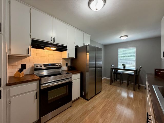 508 Batterson Street, Cleburne, TX 76031