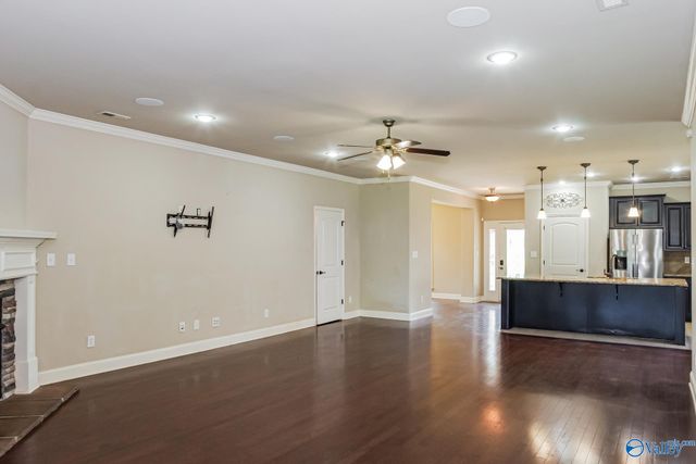 402 Mossyleaf Drive, Huntsville, AL 35824