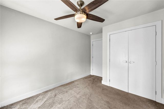 11901 Detroit Avenue, Lakewood, OH 44107
