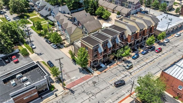 11901 Detroit Avenue, Lakewood, OH 44107