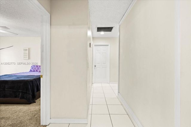5850 NW 57th Avenue 7, Tamarac, FL 33319