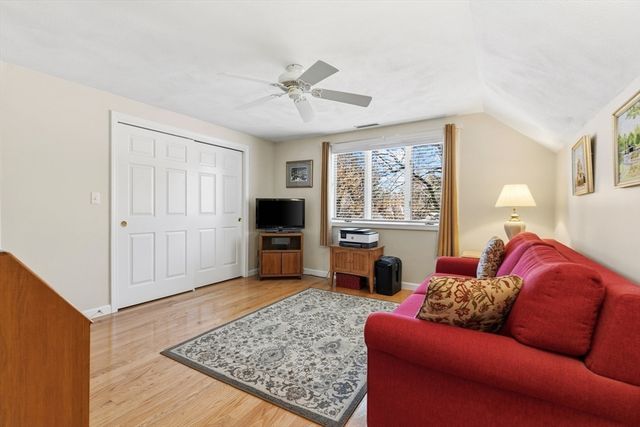 5 Niblick Way 5, North Reading, MA 01864