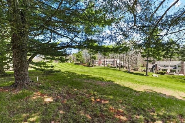 5 Niblick Way 5, North Reading, MA 01864